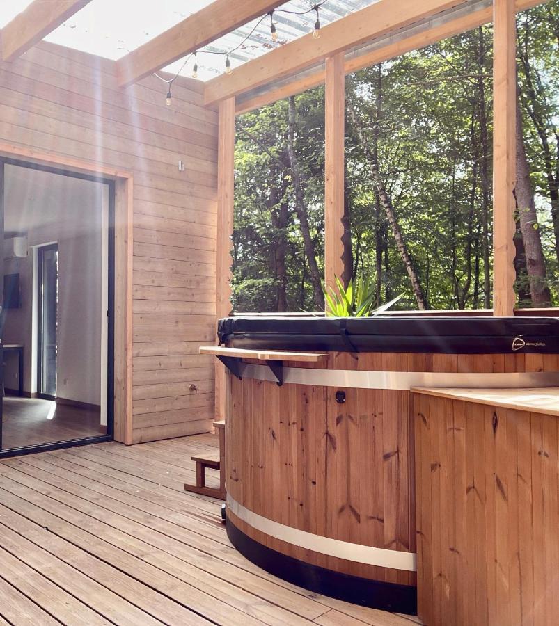 Madame Imagine, Lodges & Spa Epinal Ngoại thất bức ảnh